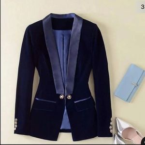 Tuxedo Velvet Blazer Sz: M